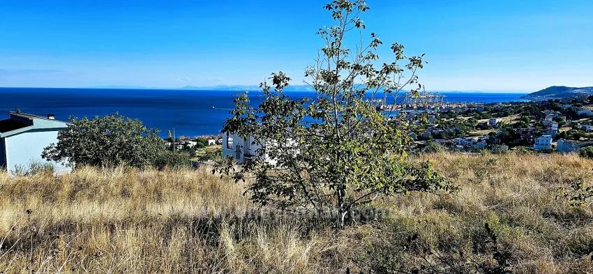 Ein Erstklassiges Grundstück, Geeignet Für Ein Projekt Mit 2 Luxusvillen Mit Freiem Blick Auf Meer Und Natur.