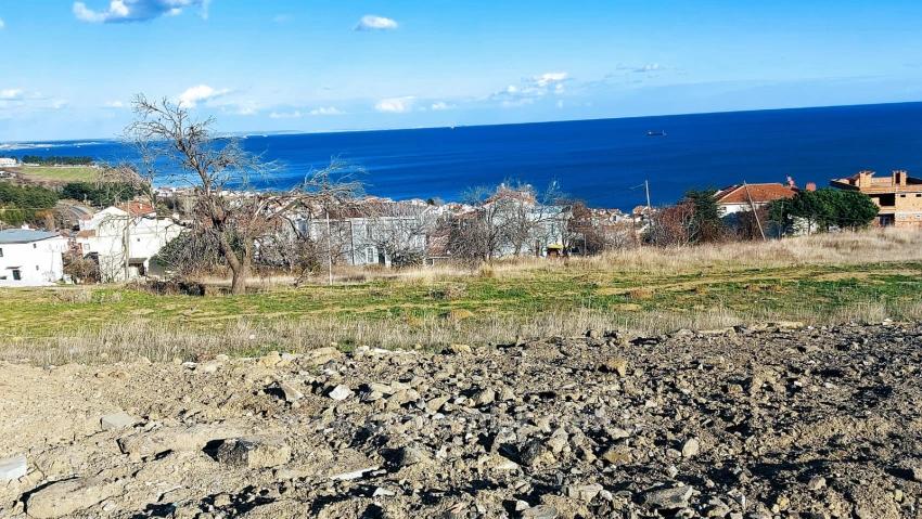 Sie Können Entweder Ein Projekt Für 9 Luxuswohnungen Oder 2 Ultra-Luxusvillen Erstellen.