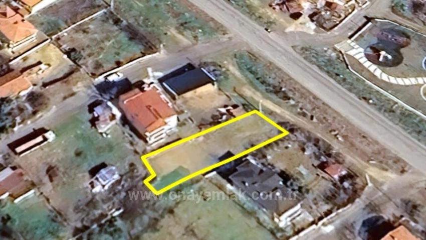 Grundstück An Der Hauptstraße In Tekirdağ Barbarosta, Geeignet Für Ein Einfamilienhausprojekt Mit Vorhandener Infrastruktur