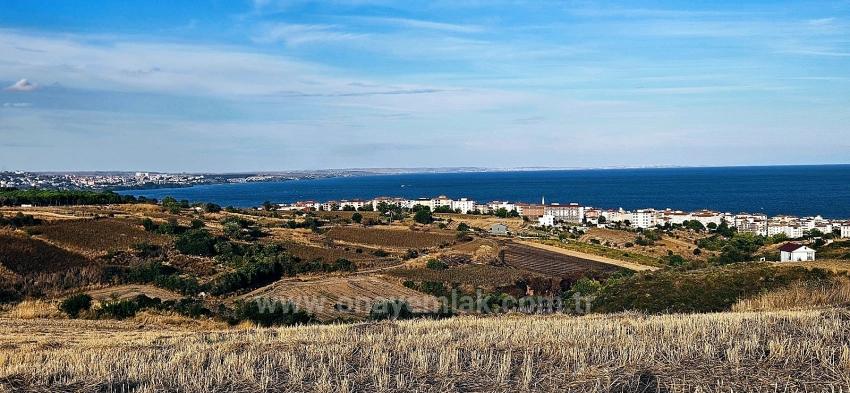 Schnäppchen: 1.150 M² Großes Grundstück Mit Vollem Meerblick Im Viertel Tekirdağ Topağaç