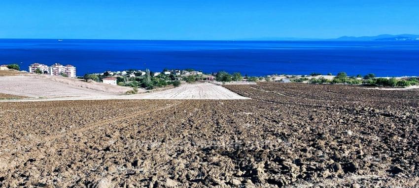 **Grundstück Mit Freiem Meerblick Und 30% Baugenehmigung Für Drei Stockwerke Im Stadtteil Topağaç, Tekirdağ**