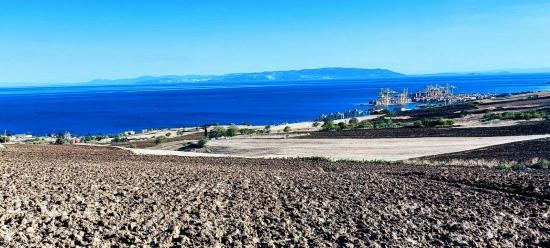 Grundstück Geeignet Für Ein Genossenschaftliches Wohnbauprojekt Mit 50 Wohnungen Und Freiem Meer- Und Naturblick.