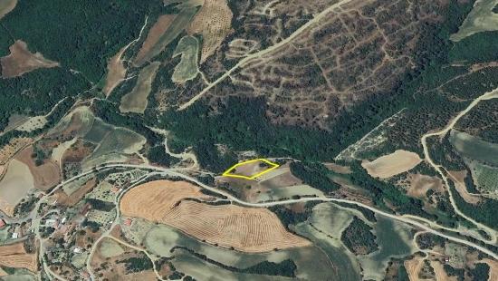 Freistehendes Grundstück, Einzelgrundstück, Nicht Geteilt, In Unmittelbarer Nähe Zur Gemeindegrenze, Dringender Verkauf, Gelegenheit Zum Suchen