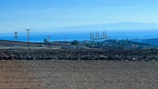 Gelegenheitsland In Der Fabrikregion, In Der Gegend, Die Kurzfristig Hohe Gewinne Erzielen Wird