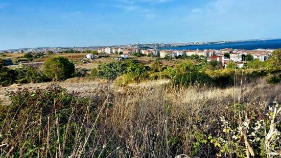 Grundstück Mit 4-stöckigem Bebauungsplan, Geeignet Für 30 Wohnungen Mit Freiem Meer- Und Naturblick.