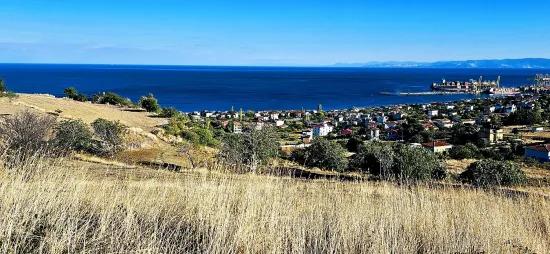 **gipfelpunkt Mit Panoramischem Meerblick** 530 M2 Kupon Eckgrundstück