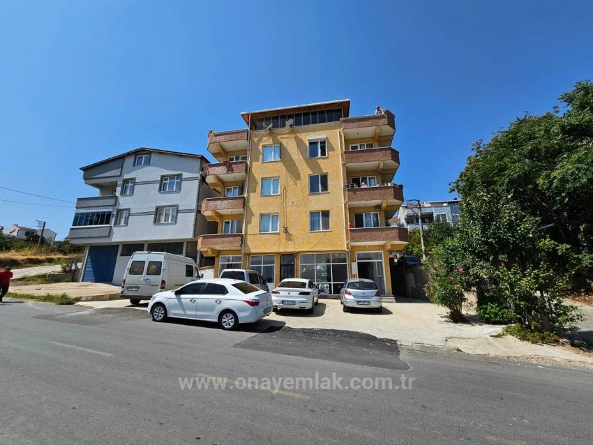 Complete Building For Sale: 6 Units Of 3+1 And 2 Units Of 210 M2 Workplaces