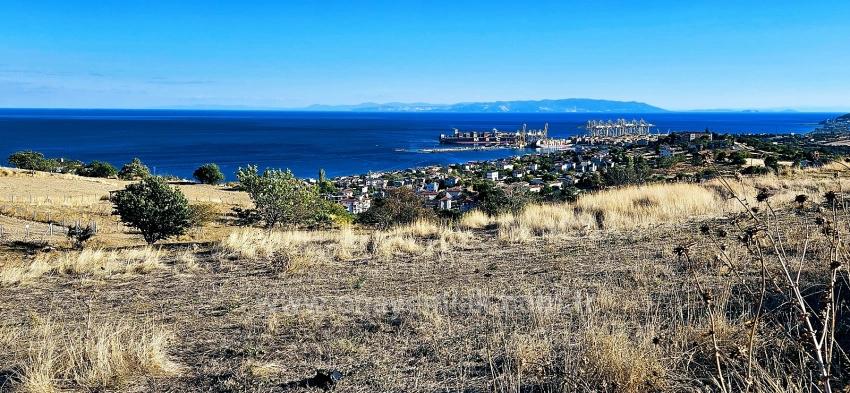 530 M2 Corner Plot With Ready Infrastructure And Wonderful Sea And Nature Views