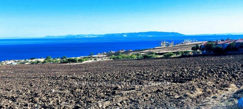 **Plot Of Land With Full Sea View And 30% Building Permit For Three Floors In Topağaç Neighborhood, Tekirdağ**