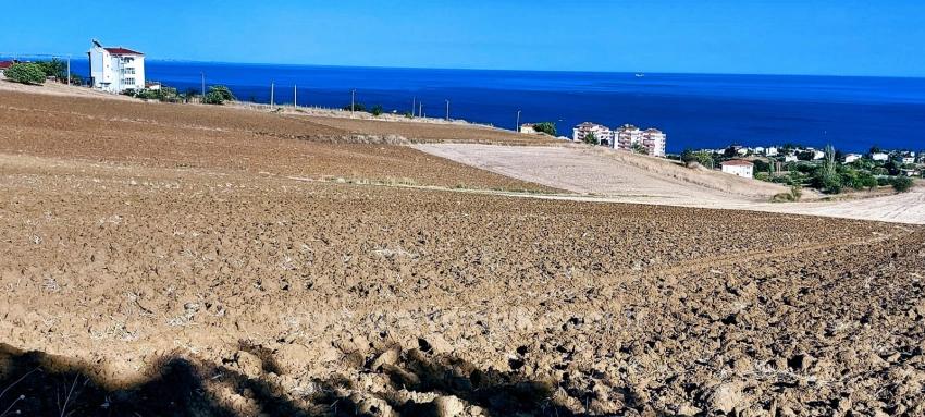 **Plot Of Land With Full Sea View And 30% Building Permit For Three Floors In Topağaç Neighborhood, Tekirdağ**