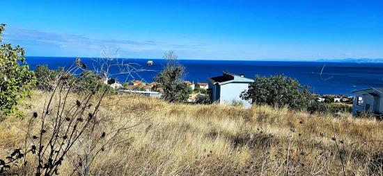 A Prime Plot Of Land Suitable For A Project Of 2 Luxury Villas With Full Sea And Nature Views.