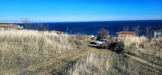 **corner Plot Suitable For 2 Ultra Luxury Villa Projects With Full Sea, Nature And City Views**