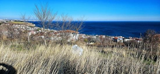 **Corner Plot Suitable For 2 Ultra Luxury Villa Projects With Full Sea, Nature And City Views**