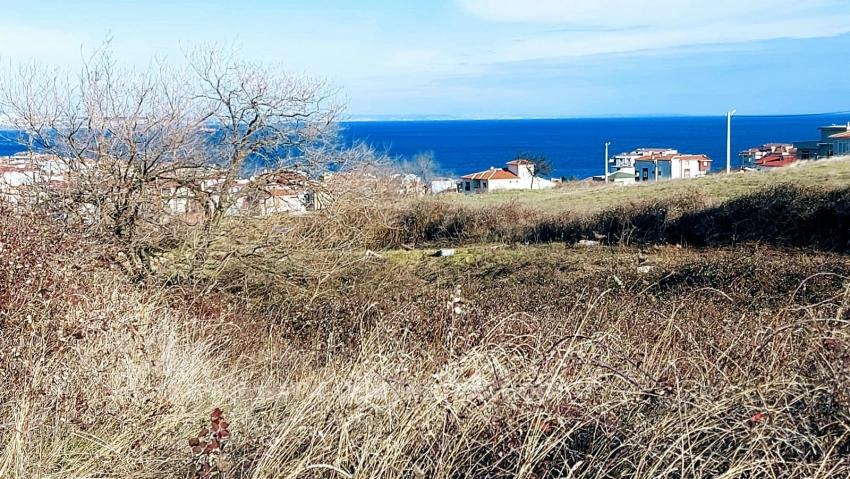 Земельный Участок С Планом 4-Этажной Застройки, Подходящий Для 30 Квартир С Панорамным Видом На Море И Природу.