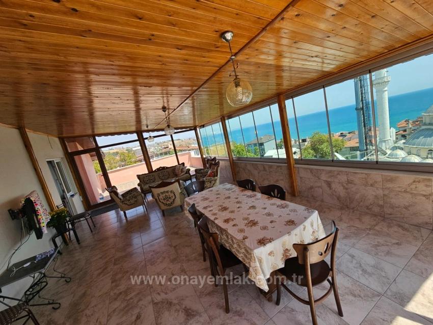 Продается Здание Целиком, 6 Квартир, 3+1, 2 Квартиры, 210 М2, Рабочее Место