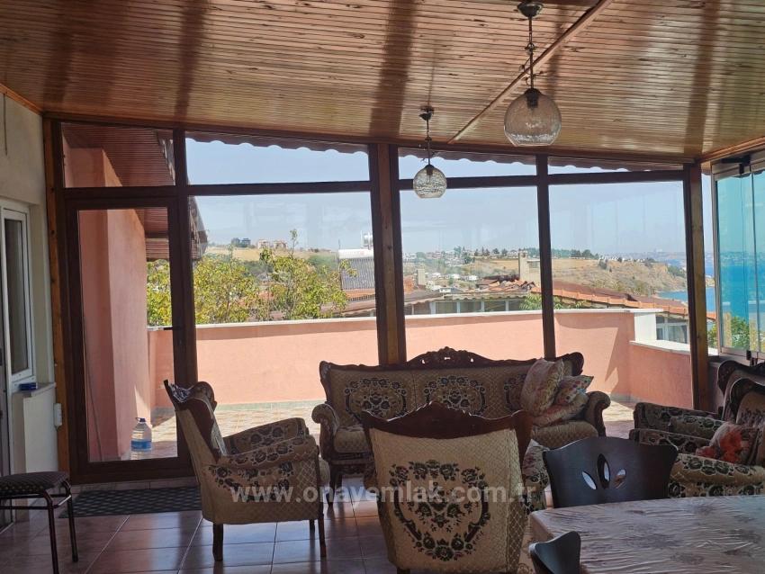 Продается Здание Целиком, 6 Квартир, 3+1, 2 Квартиры, 210 М2, Рабочее Место