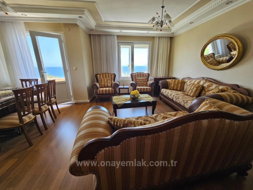 Продается Здание Целиком, 6 Квартир, 3+1, 2 Квартиры, 210 М2, Рабочее Место