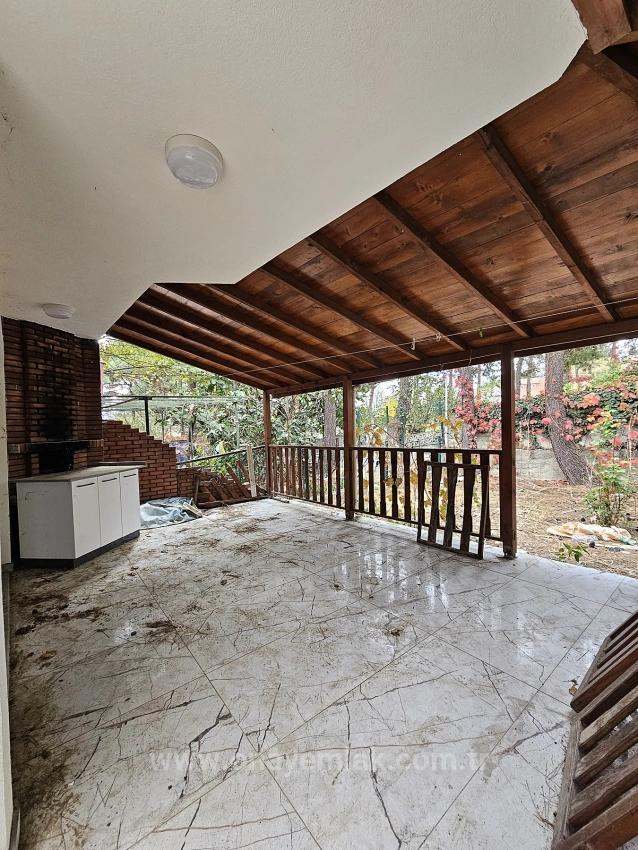 Продаётся Отдельный Дом Без Каких-Либо Расходов. Подходит Для Обмена + Кредит Наличными.