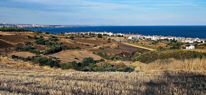 Выгодная Покупка Земельного Участка Площадью 1150 М2 С Панорамным Видом На Море В Районе Текирдаг Топагач