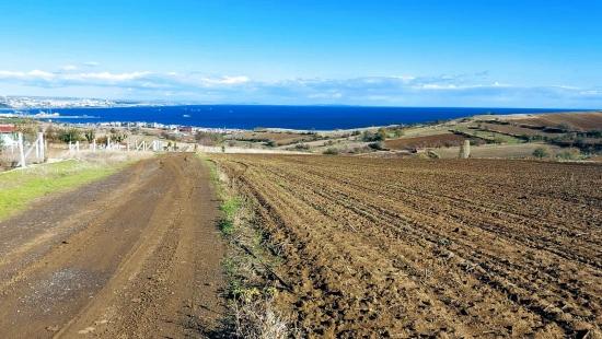 В Barbaros, Tekirdağ Участок С Панорамным Видом На Море И Город