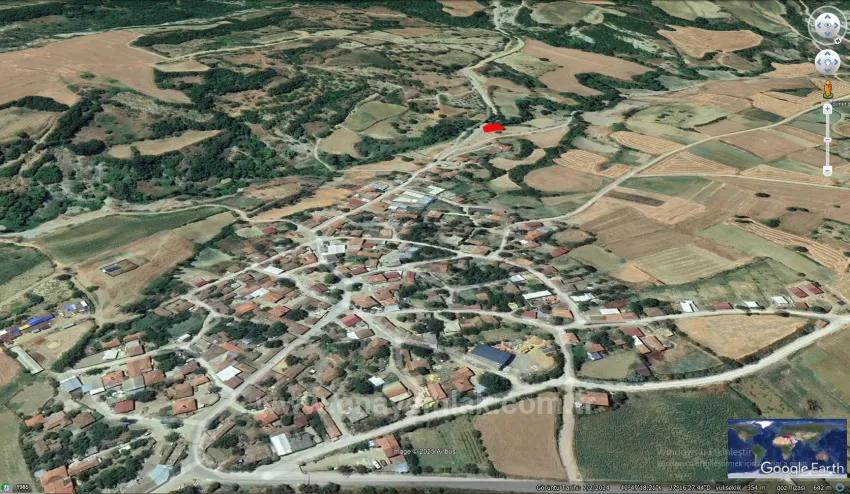 Köyevi Hayeli Kuranlara Tertemiz Ve Doğa İçinde Satılık Fırsat-Kelepir Arsa