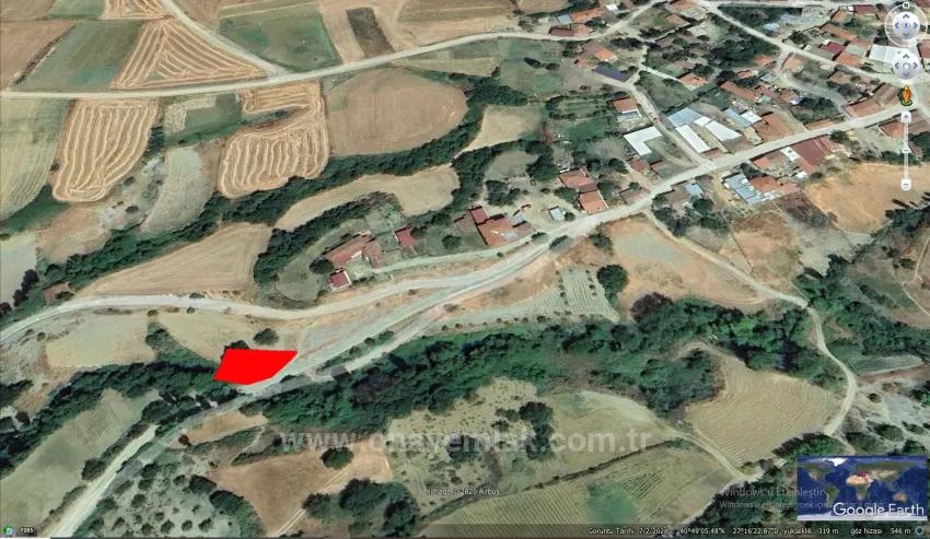 Köyevi Hayeli Kuranlara Tertemiz Ve Doğa İçinde Satılık Fırsat-Kelepir Arsa